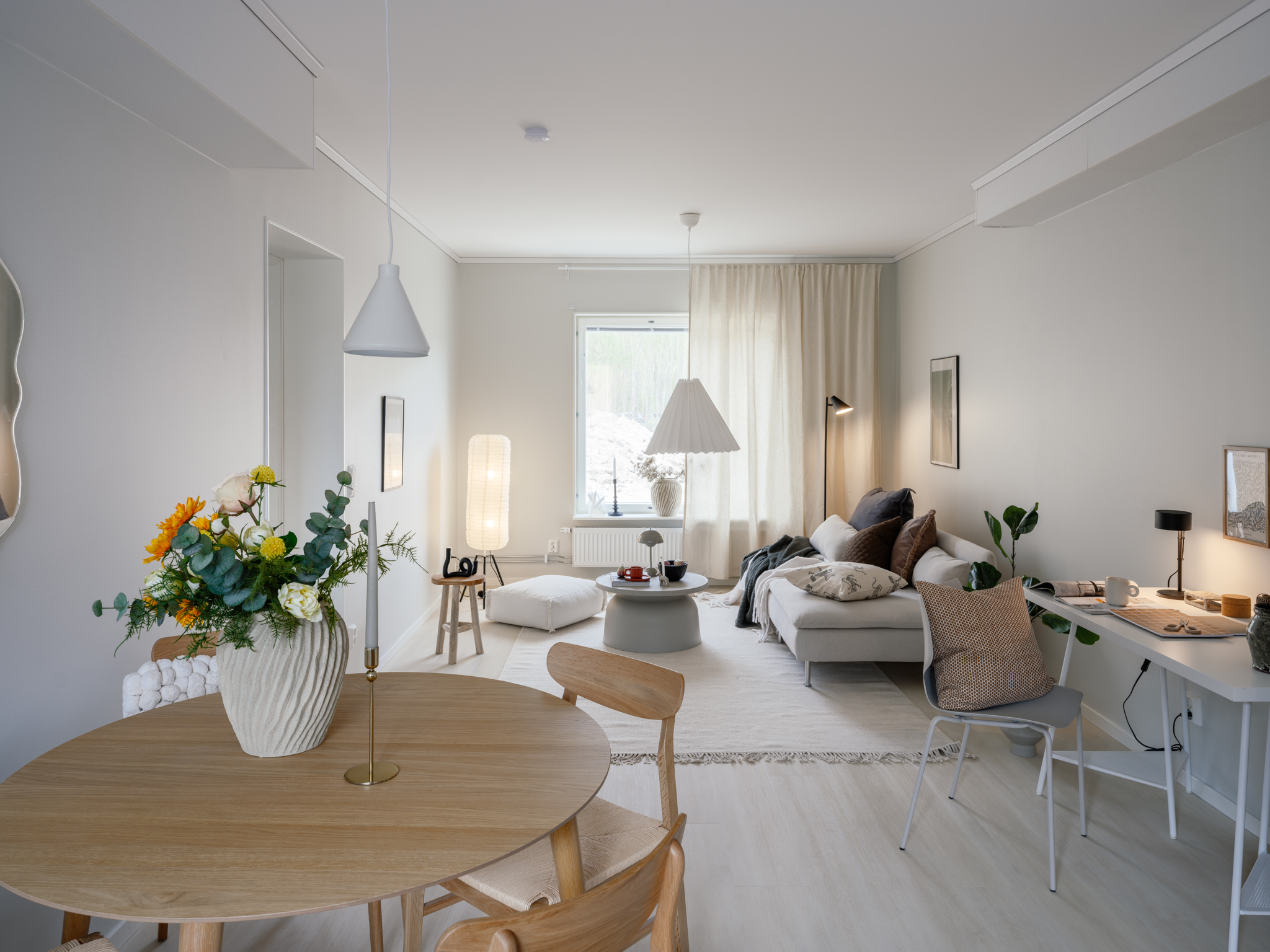 Bostadsbyggnad i dynamisk modulbyggnad för flexibilitet, funktion och kvalitet.
