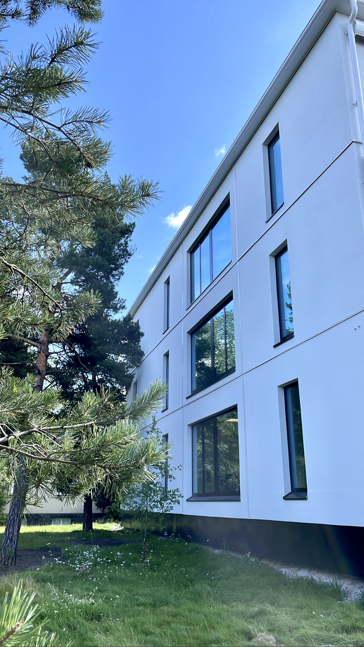 Fasad på LYS Big Room vid Laakso sjukhus i Helsingfors