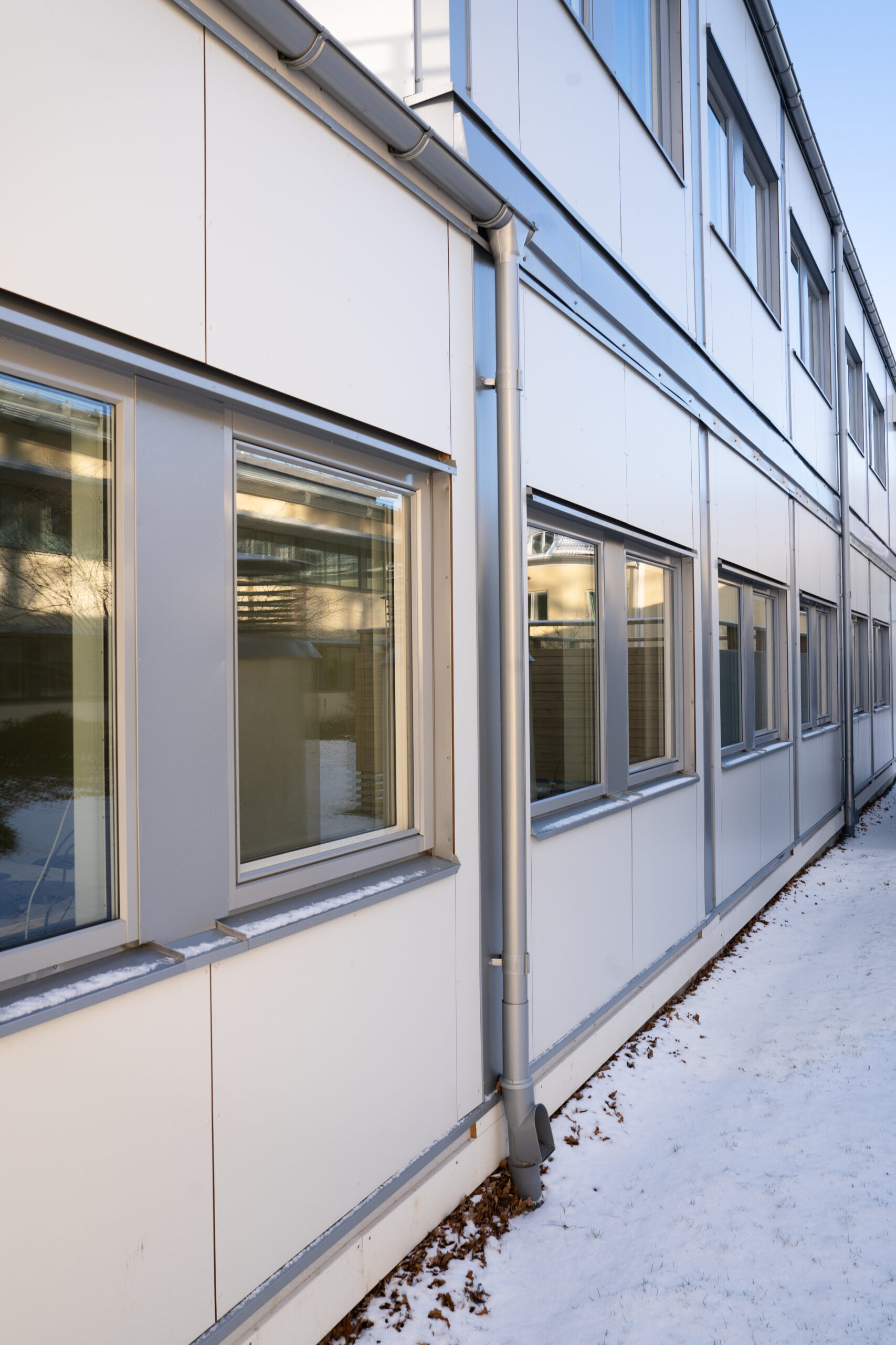 Fönsterdetaljer på BUP-byggnaden vid Ryhovs sjukhus i Jönköping